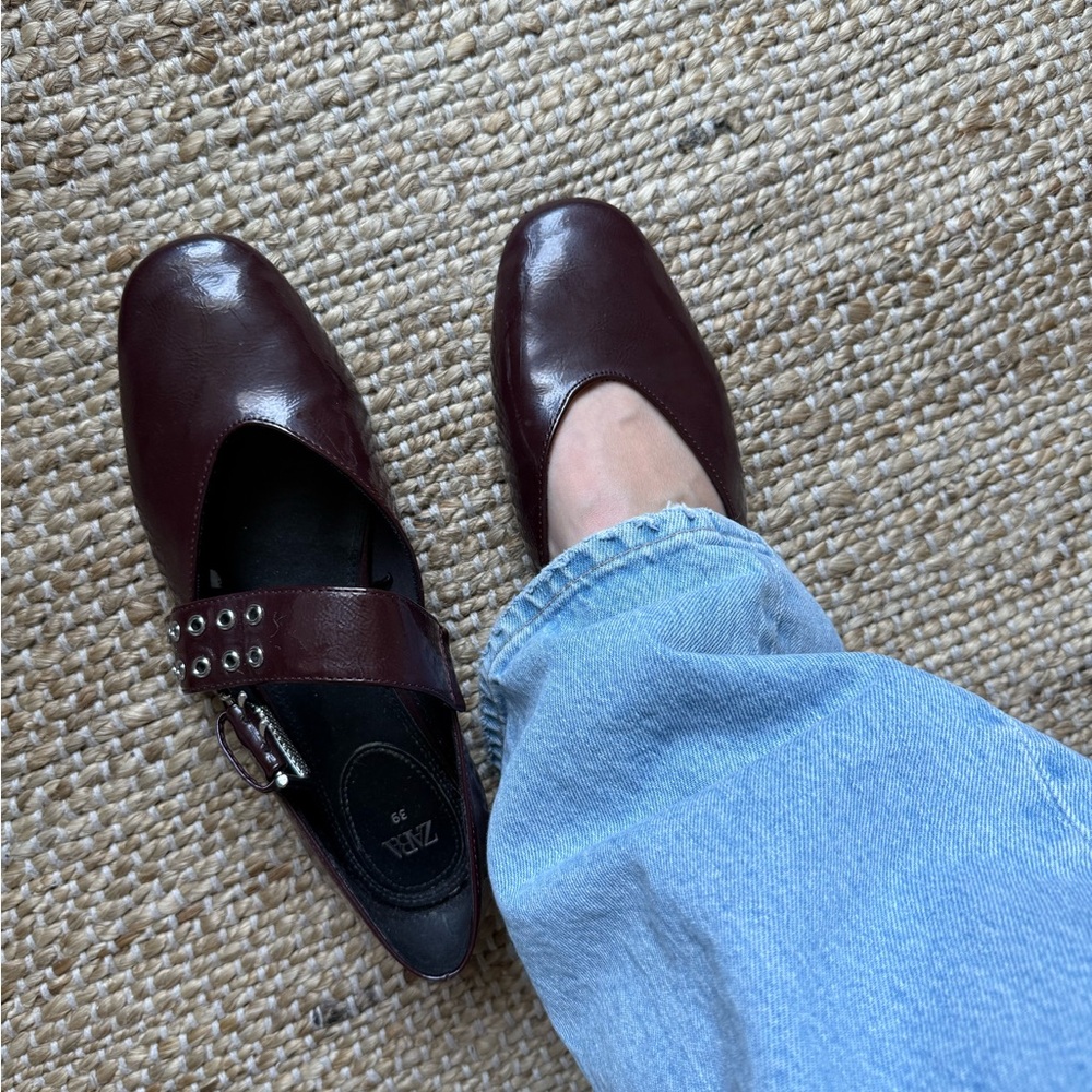 Zara Brown Flats Sophisticated Loafers